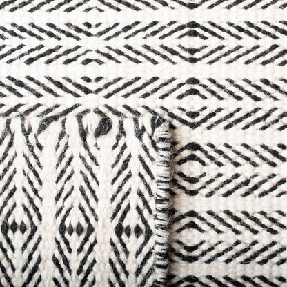 Safavieh Vermont Vrm803Z Black/Ivory Area Rug