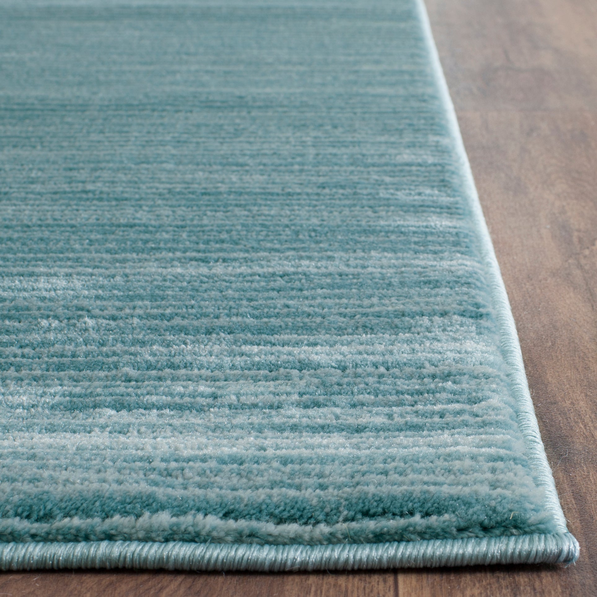 Safavieh Vision Vsn606B Aqua Area Rug