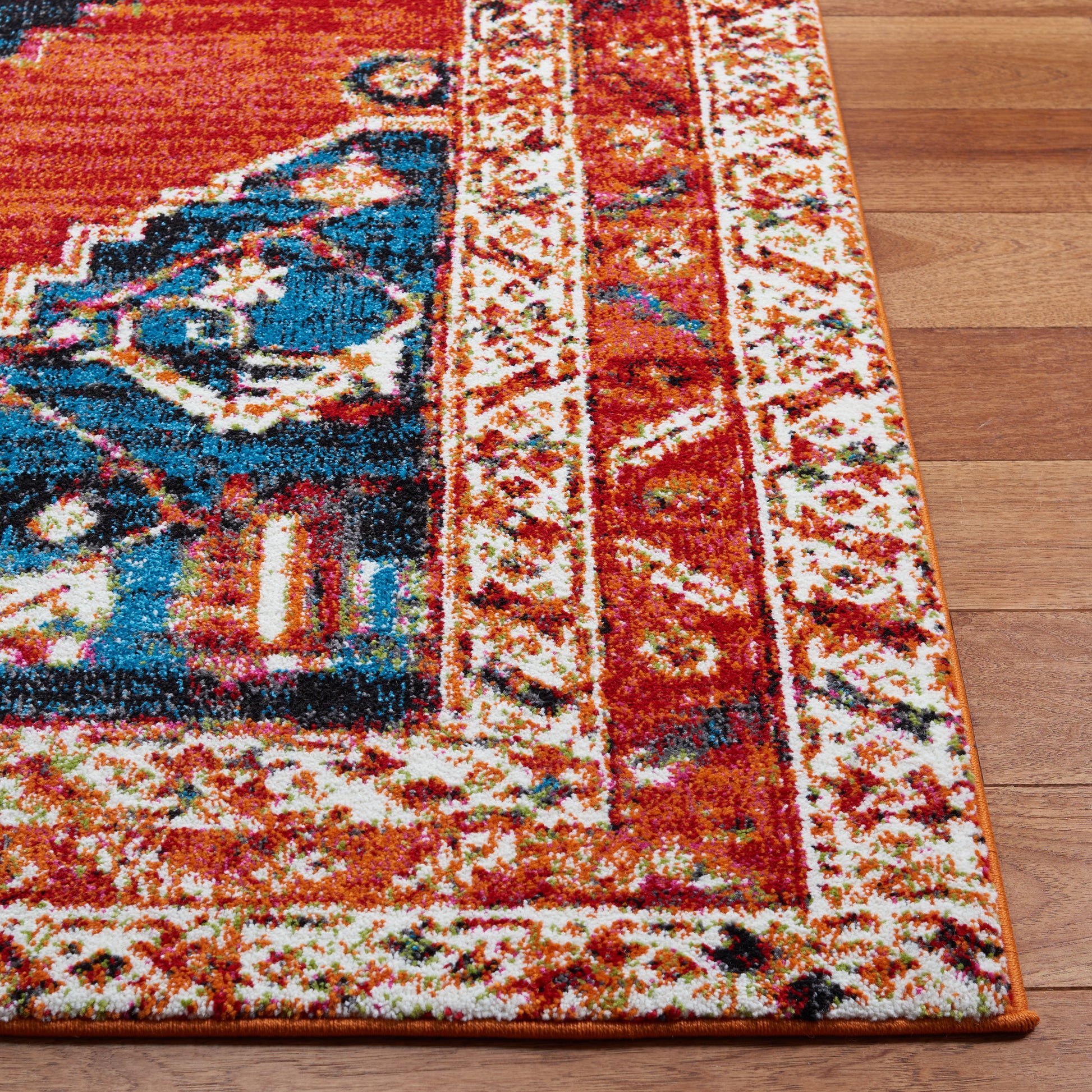 Safavieh Vintage Hamadan Vth228Q Red/Navy Area Rug