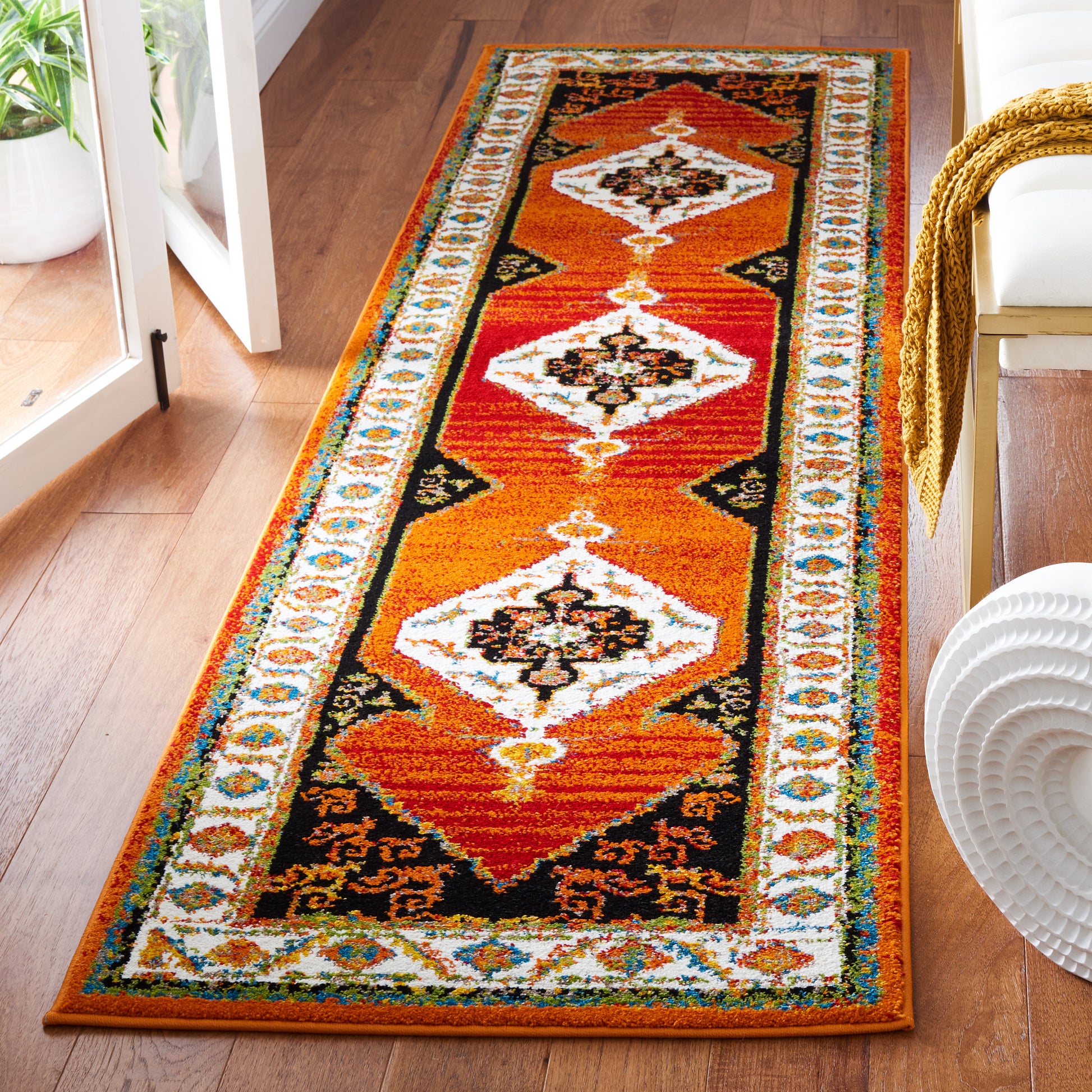 Safavieh Vintage Hamadan Vth260P Orange/Ivory Area Rug