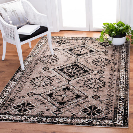 Safavieh Vintage Hamadan Vth293T Brown/Black Rugs.