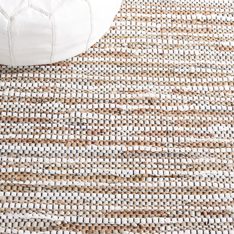 Safavieh Vintage Leather Vtl205B Beige/Ivory Rug.