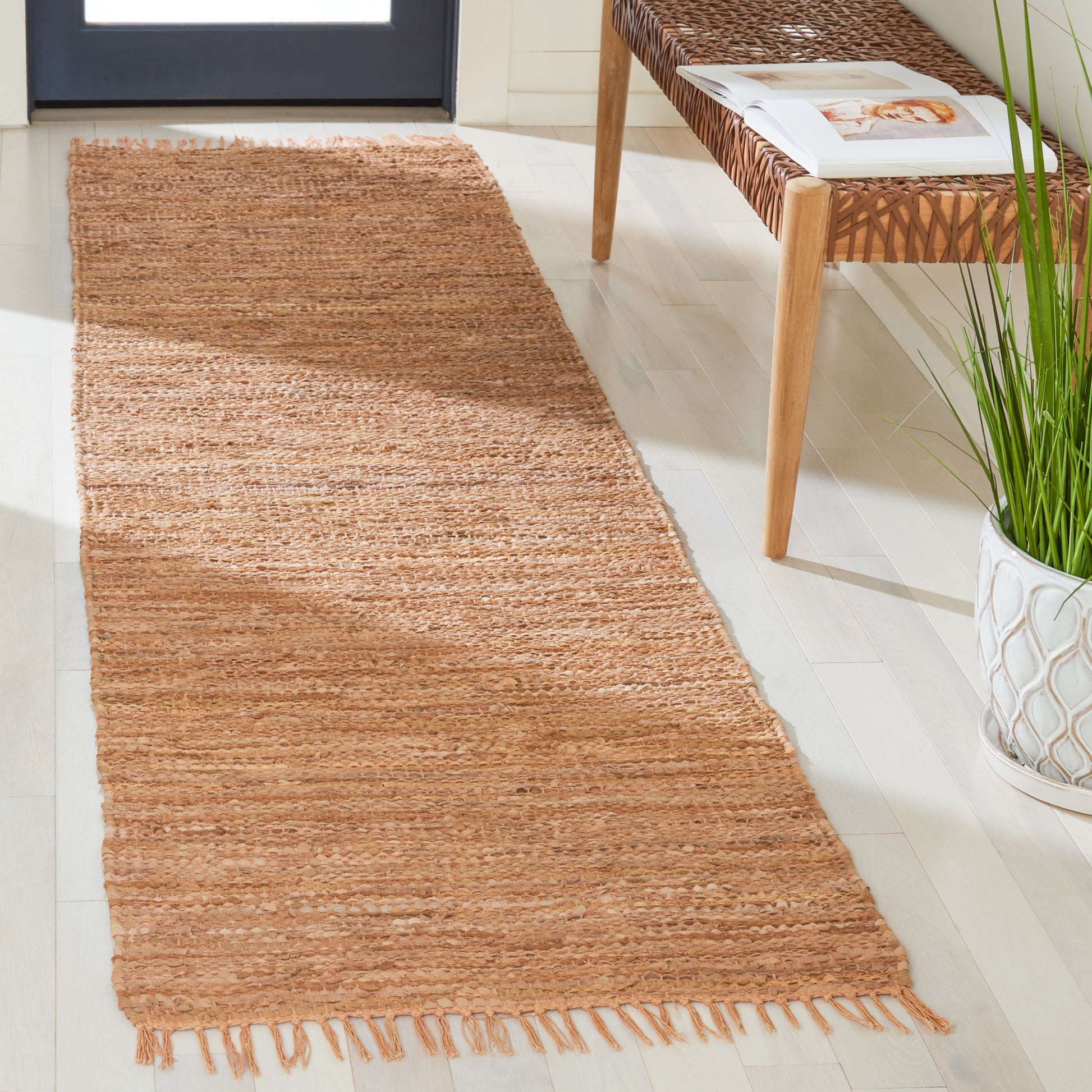 Safavieh Vintage Leather Vtl501D Light Gold Area Rug