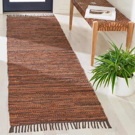 Safavieh Vintage Leather Vtl501T Light Brown Rugs.