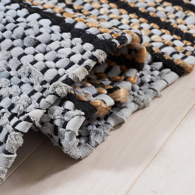 Safavieh Vintage Leather Vtl601G Silver/Natural Rugs.