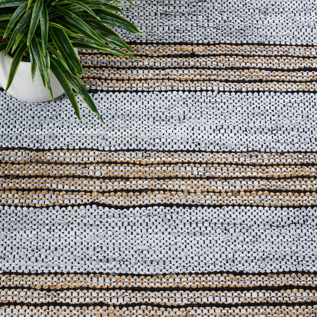Safavieh Vintage Leather Vtl601G Silver/Natural Rugs.