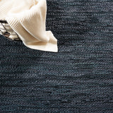 Safavieh Vintage Leather Vtl702H Black/Ivory Rug.