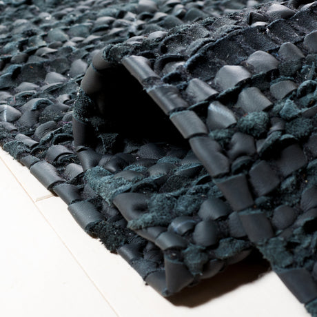 Safavieh Vintage Leather Vtl702Z Black/Beige Rug.
