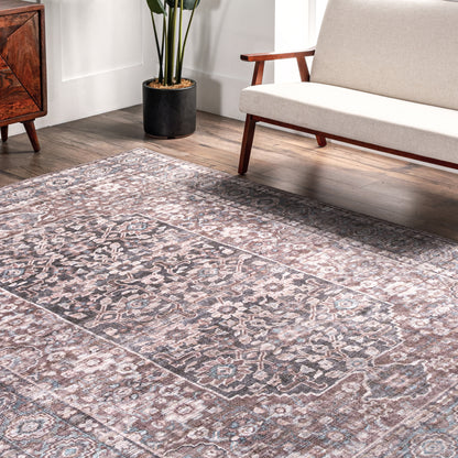 AreaRugs.com Wavaj Nwa1233A Gray Area Rug