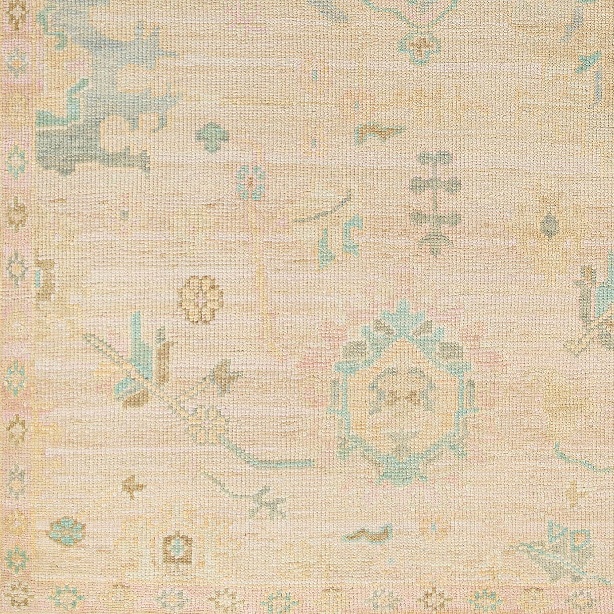 Surya Antalya Aat-2308 Beige Rug.