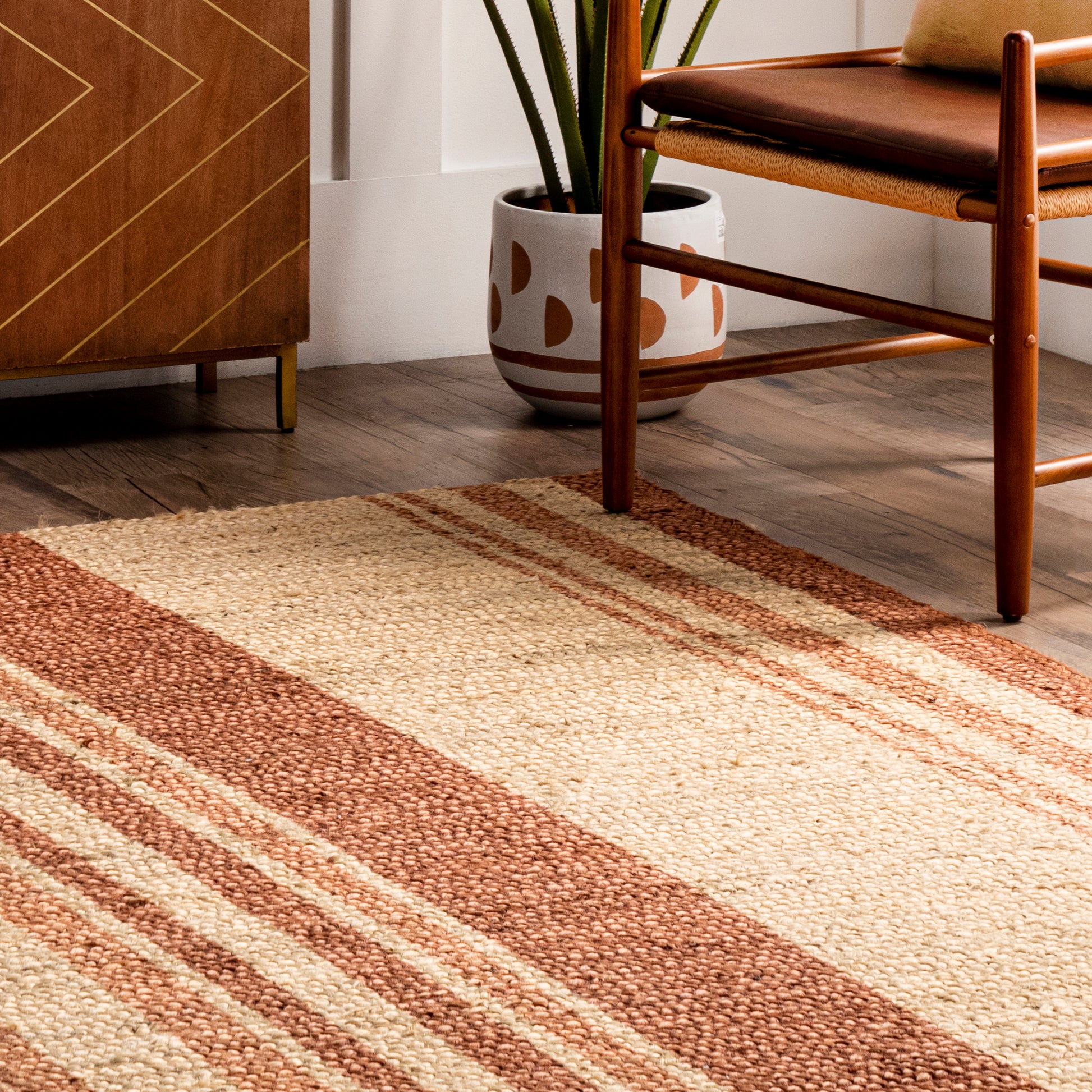 Nuloom Rubi Stripes Nru3432A Brown Area Rug