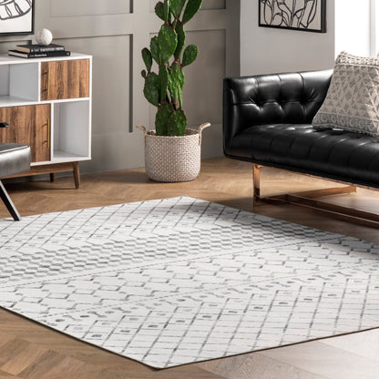 AreaRugs.com Wavaj Nwa1058B Gray Area Rug