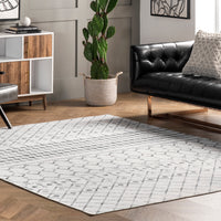 AreaRugs.com Wavaj Nwa1058B Gray Area Rug