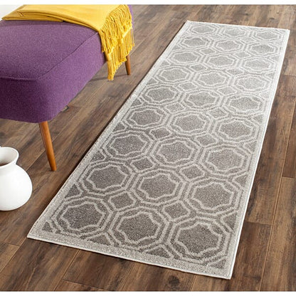 Safavieh Amherst Amt411C Grey / Light Grey Geometric Area Rug