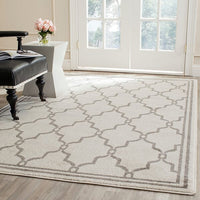 Safavieh Amherst Amt414K Ivory / Grey Geometric Area Rug