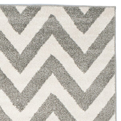 Safavieh Amherst Amt419R Dark Grey / Beige Chevron Area Rug