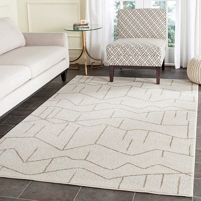 Safavieh Amherst Amt429K Ivory / Grey Geometric Area Rug