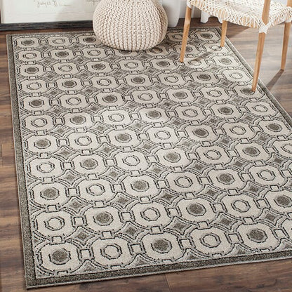 Safavieh Amherst Amt431E Ivory / Grey Damask Area Rug