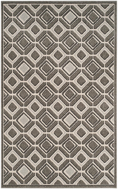 Safavieh Amherst Amt433C Grey / Light Grey Geometric Area Rug