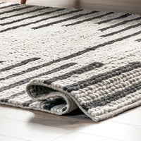 Nuloom Sofia Nso1644A Ivory Area Rug