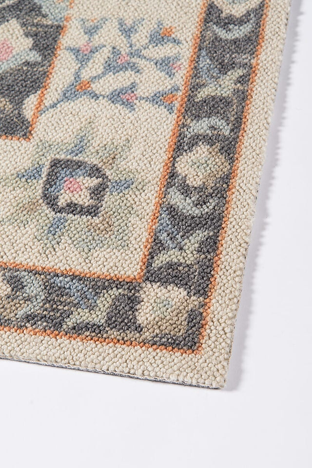 Momeni Anatolia Ana-8 Charcoal Rugs.