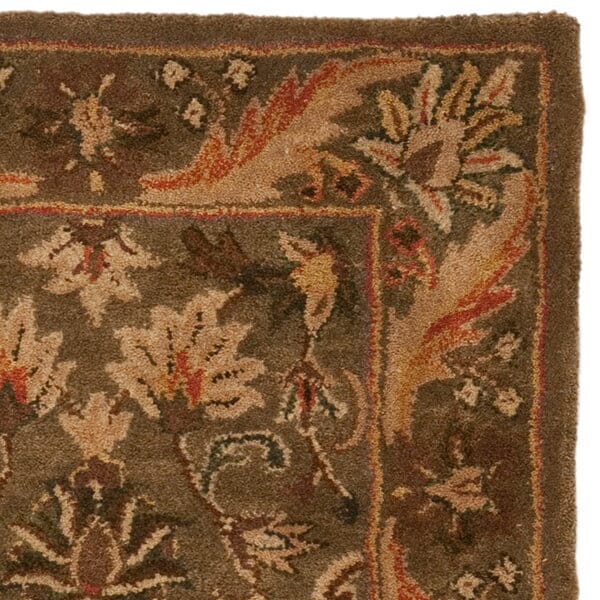 Safavieh Antiquities At52A Sage / Gold Area Rug