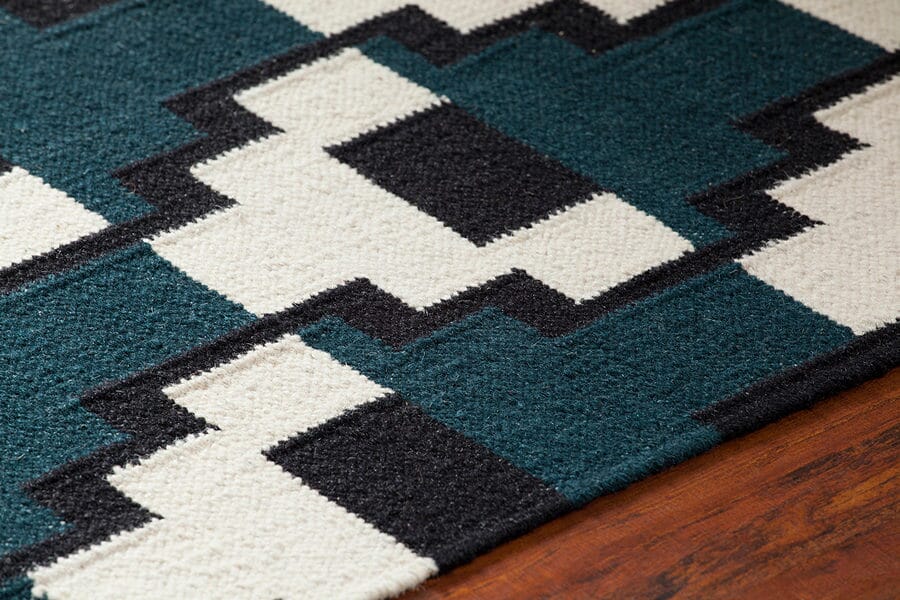 Chandra Avon Avo-34400 Blue Geometric Area Rug