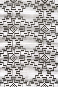 AreaRugs.com Wavaj Nwa1110A Charcoal Area Rug