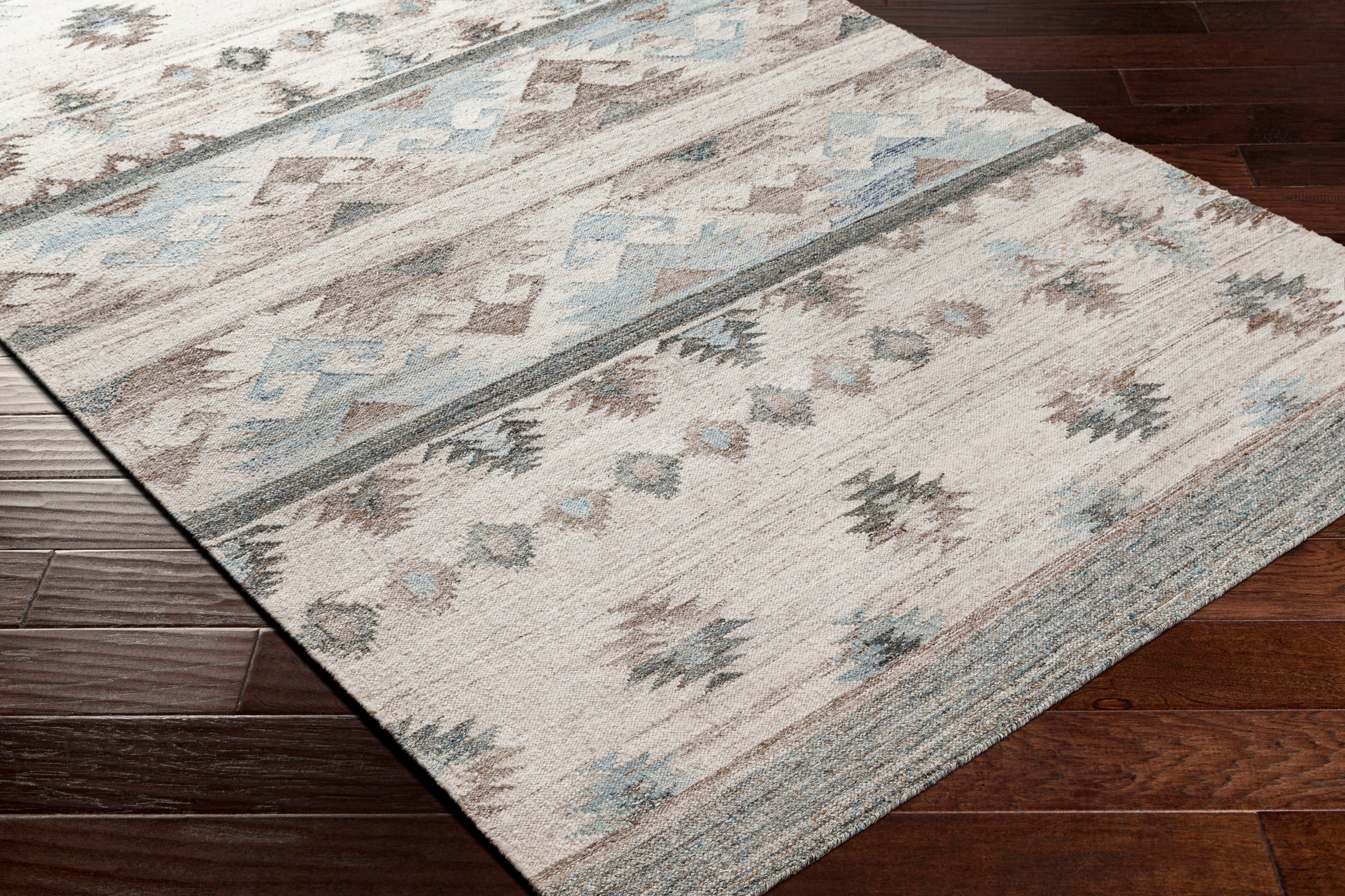 Surya Alyssa Ays-2300 Beige Area Rug