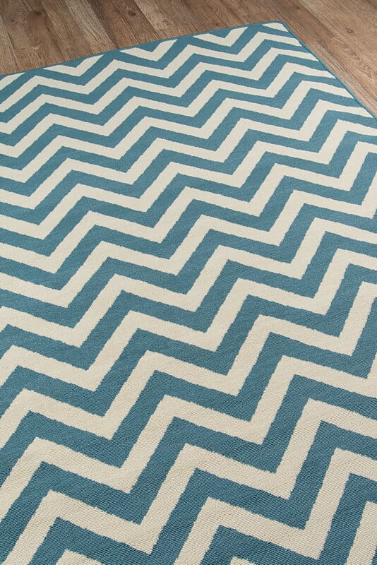 Momeni Baja Baj-9 Blue Chevron Area Rug