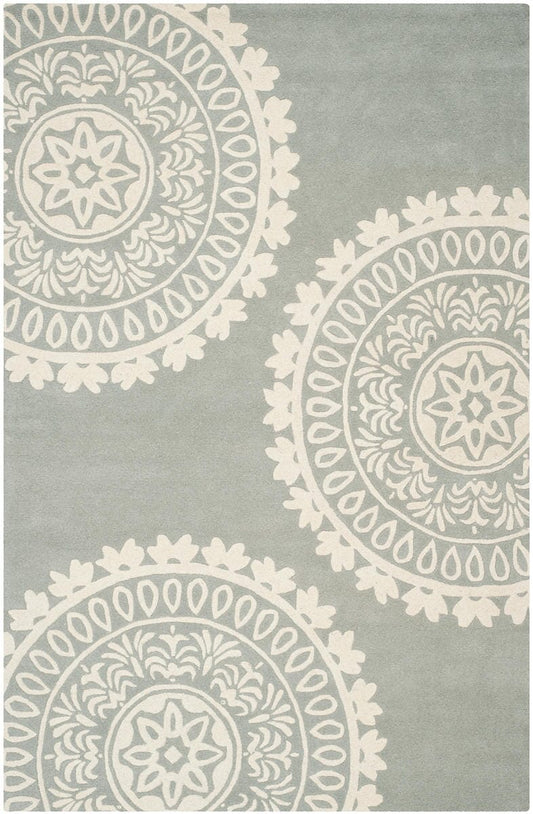 Safavieh Bella Bel121A Grey / Ivory Geometric Area Rug