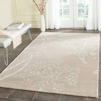 Safavieh Bella Bel131C Sand / Ivory Floral / Country Area Rug