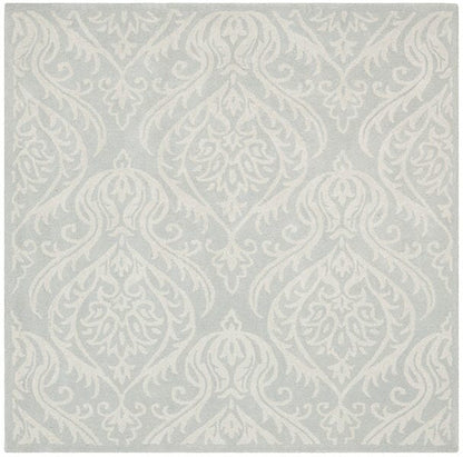 Safavieh Bella Bel445A Silver / Ivory Damask Area Rug