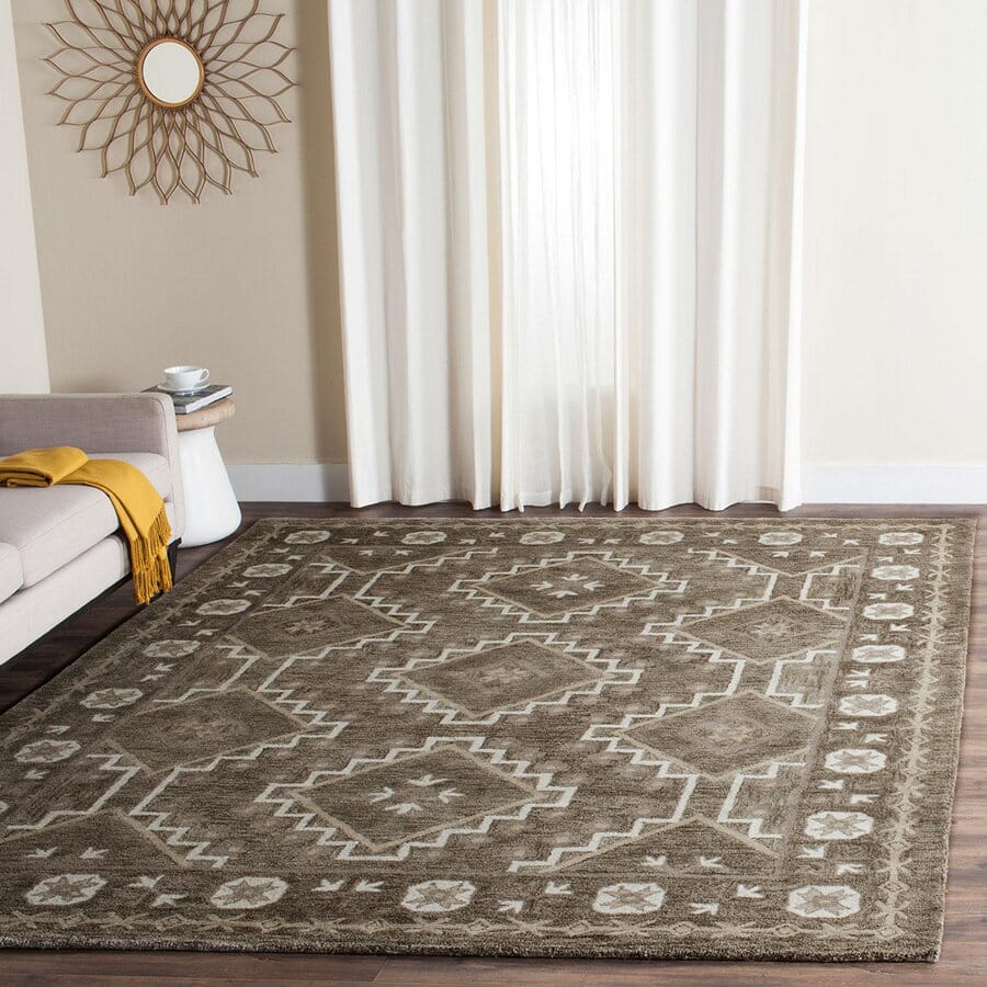 Safavieh Bella Bel672A Brown / Taupe Area Rug