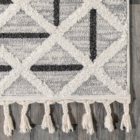 Nuloom Macy Raised Trellis Nma2981A Beige Area Rug