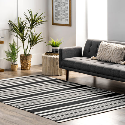 Nuloom Jess Striped Nje1975A Black Area Rug