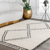 Nuloom Kiara Infinity Emblem Nki2926A Off White Area Rug