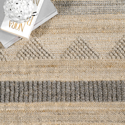 Nuloom Geometric Stripes Nge1408A Beige Area Rug