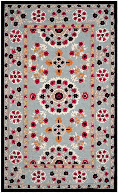 Safavieh Bellagio Blg628B Light Blue / Black Damask Area Rug