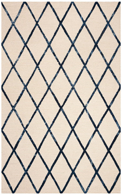 Safavieh Blossom Blm102N Ivory / Navy Geometric Area Rug