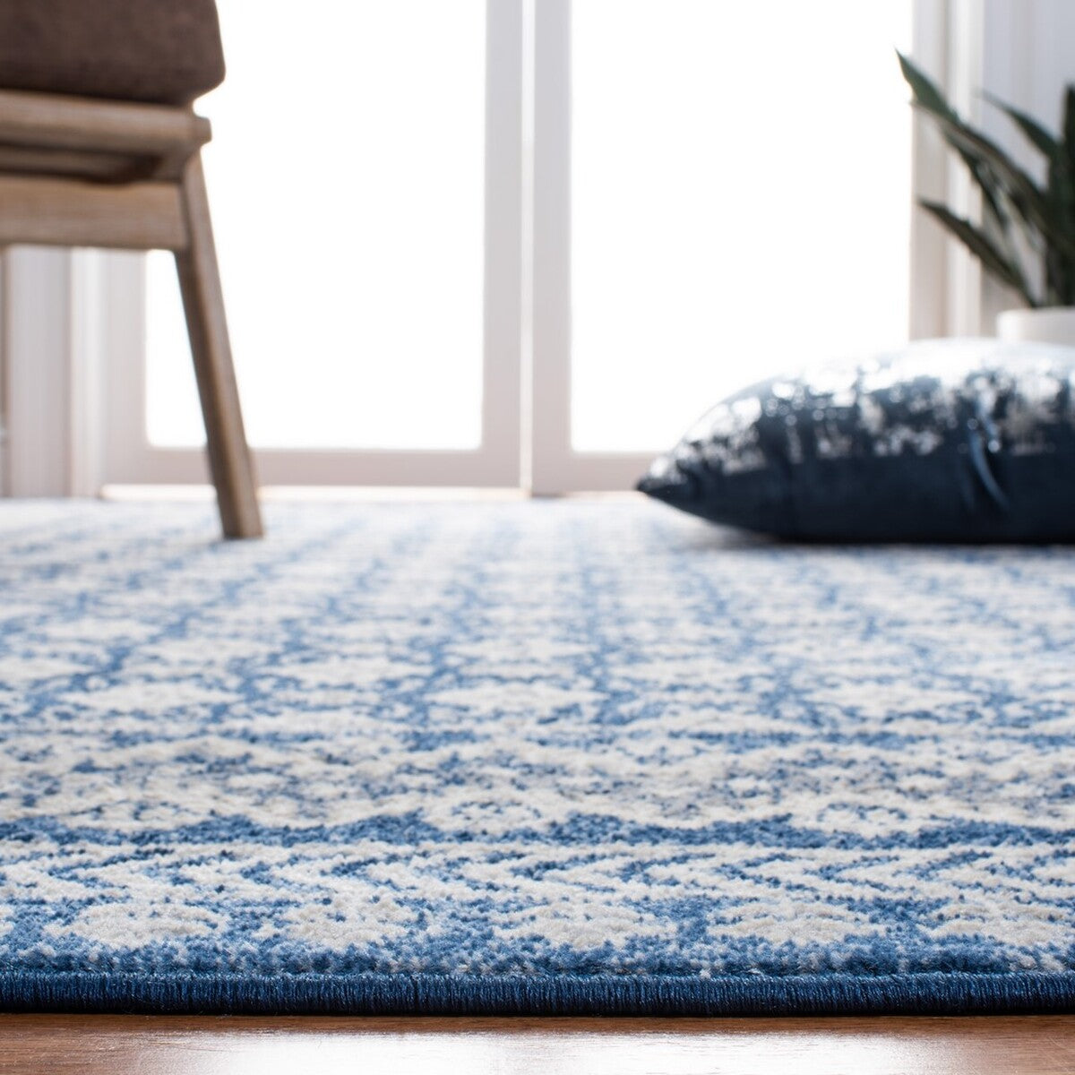 Safavieh Brentwood Bnt899N Navy/Beige Area Rug