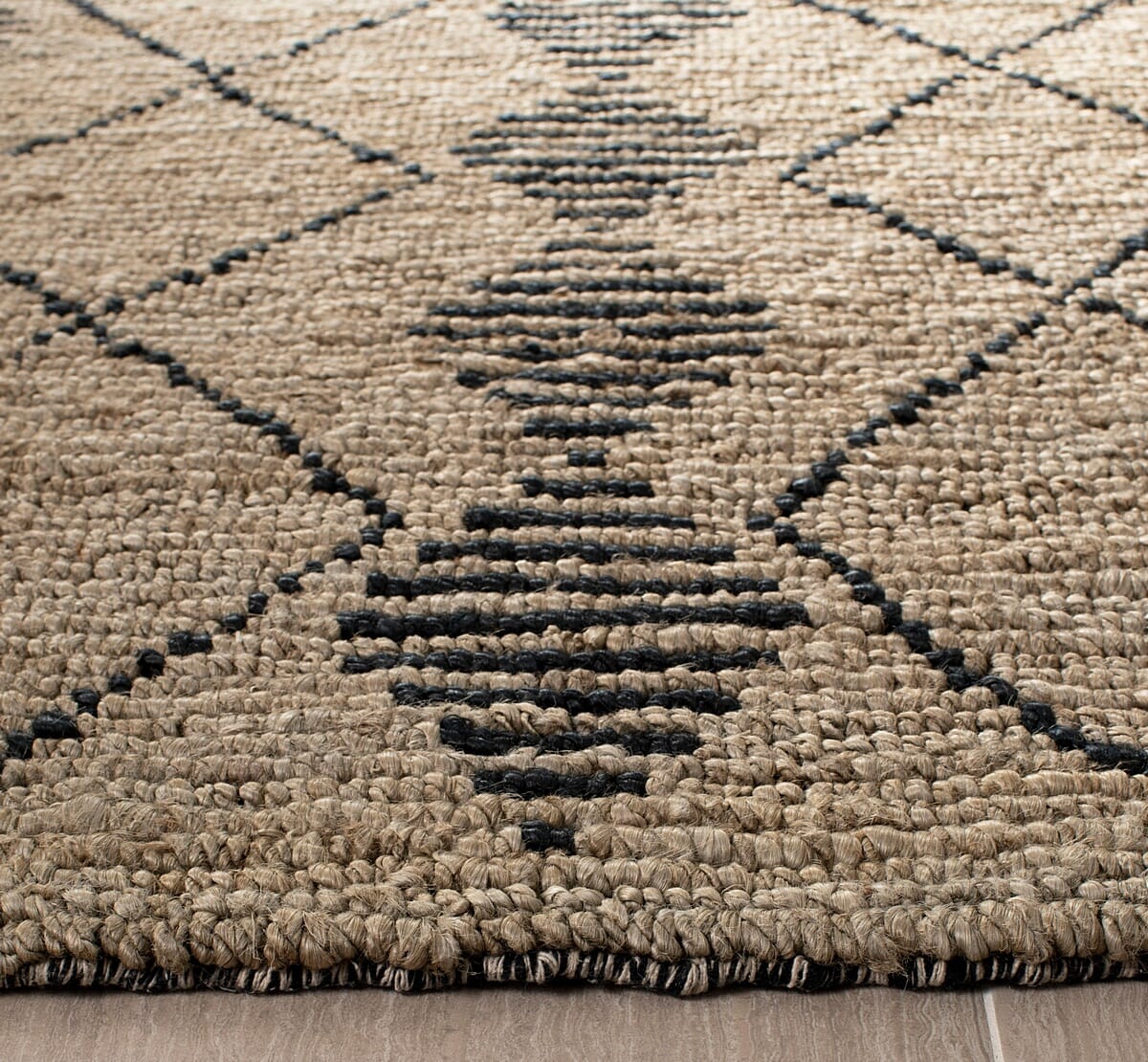 Safavieh Bohemian Boh703Z Beige / Black Moroccan Area Rug