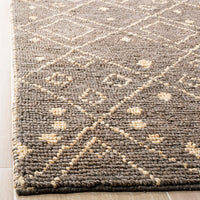 Safavieh Bohemian Boh705F Grey / White Moroccan Area Rug