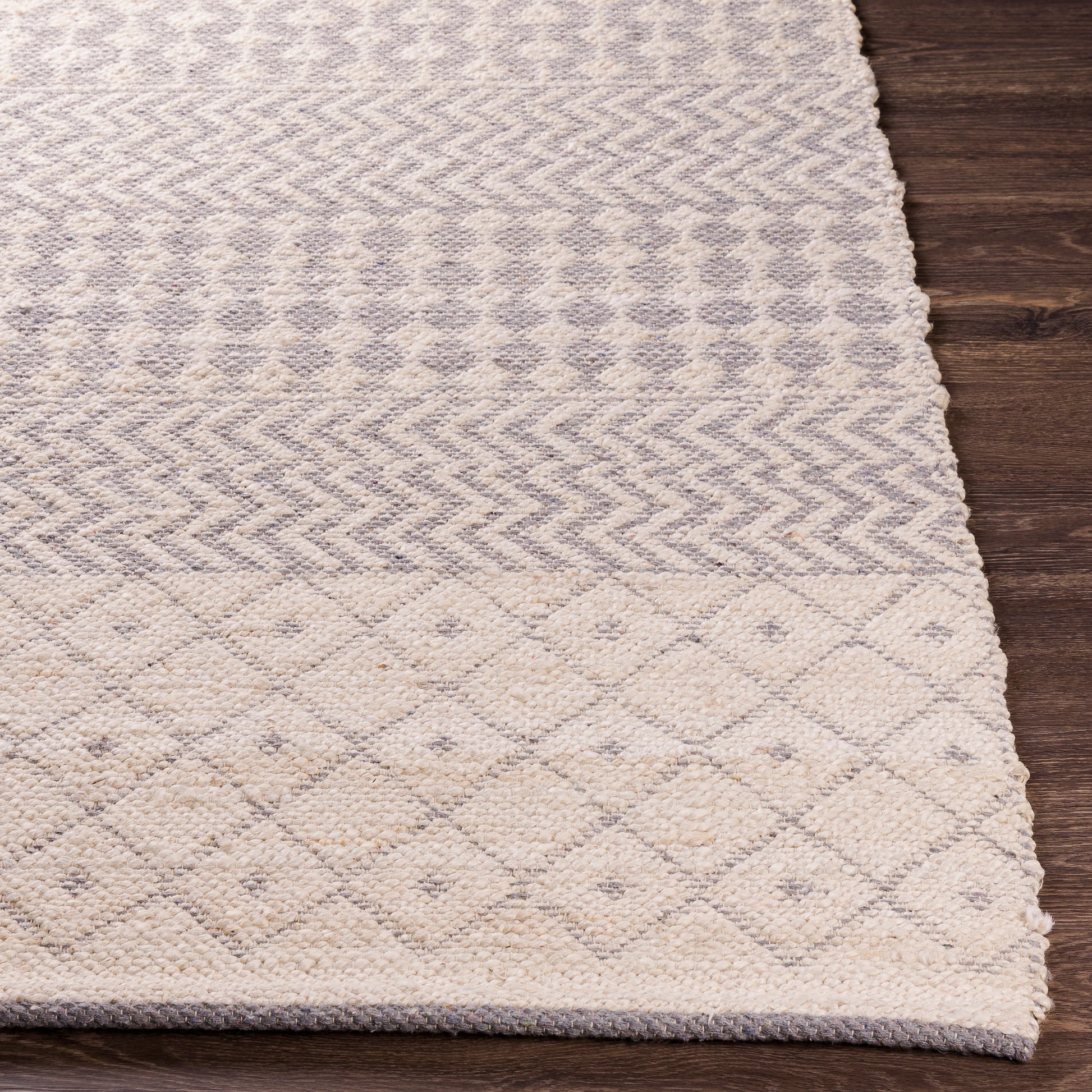 Surya Bryant Bra-2401 Beige, Medium Gray Area Rug