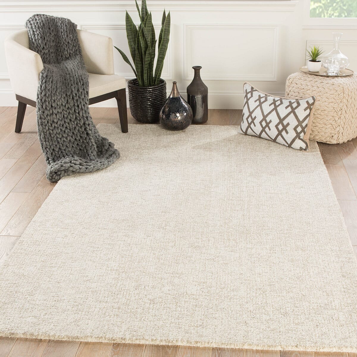 Jaipur Britta Oland Brt09 Ivory Solid Color Area Rug