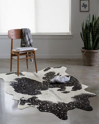 Loloi Bryce Bz-01 Black / Silver Animal Prints /Images Area Rug