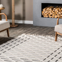 Nuloom Macy Raised Trellis Nma2981A Beige Area Rug