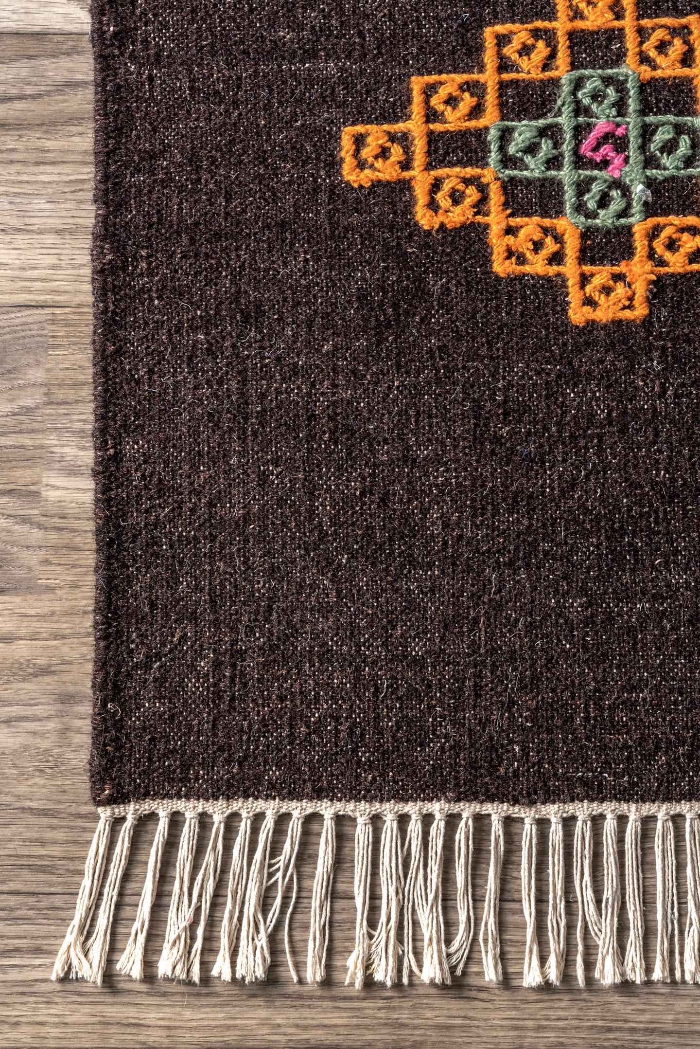 Nuloom Aztec Nakish Naz2709A Brown Area Rug