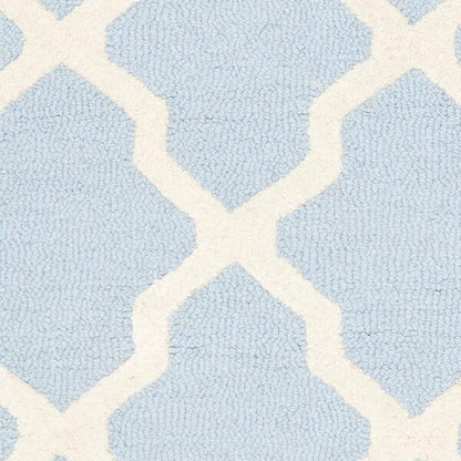 Safavieh Cambridge Cam121A Light Blue / Ivory Geometric Area Rug