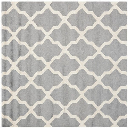 Safavieh Cambridge Cam121D Silver / Ivory Geometric Area Rug